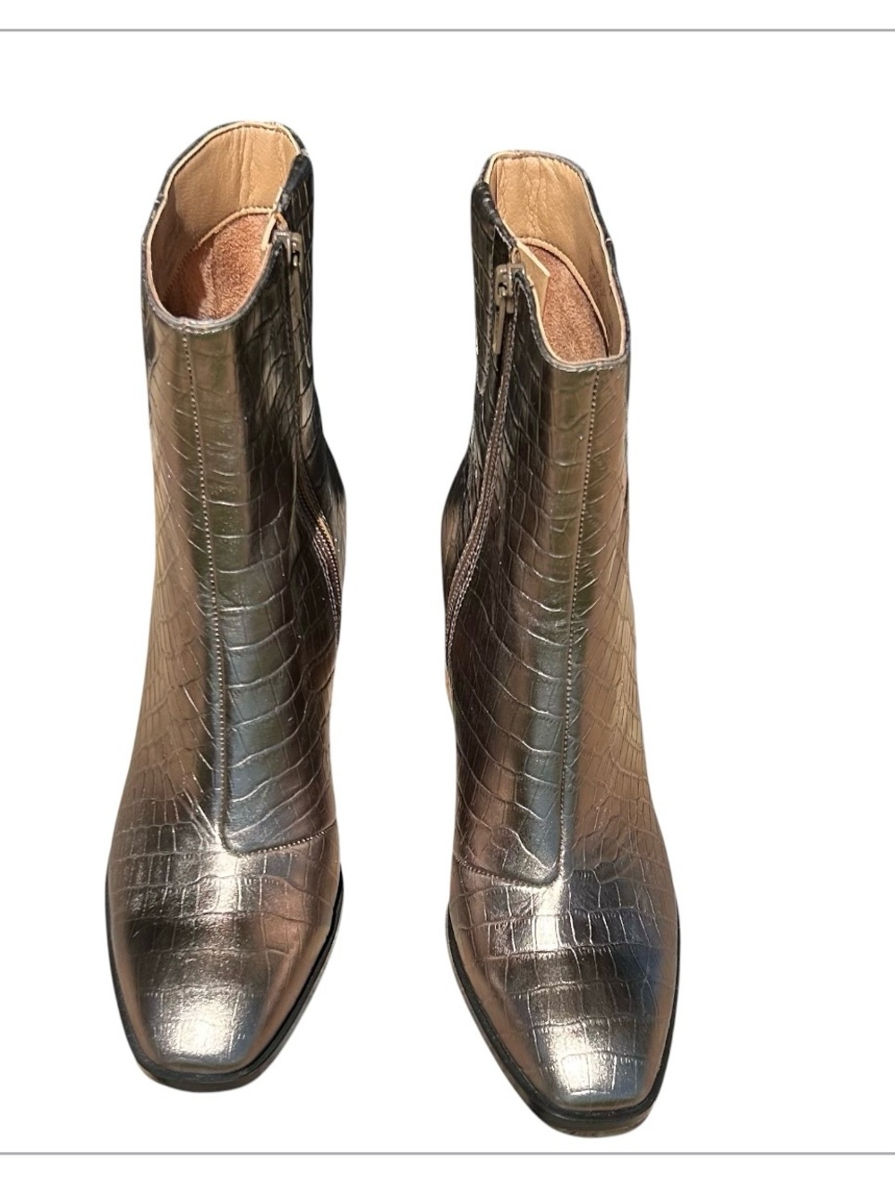 Vionic Metallic Croc-Embossed Ankle Boots - Gold Like NEW Size 6.5 - Picture 1 of 12